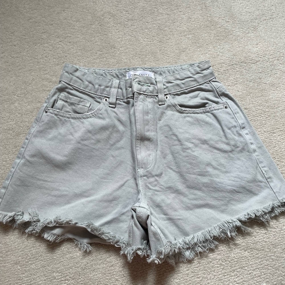 Dynamite Gray Frayed Hem Jean Shorts